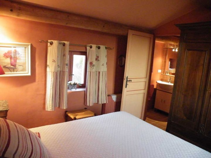 Chambres D'Hôtes De Charme Gorges De L'Ardèche Aiguèze tout Chambre D'Hote La Crevette Villerville Chambres D'Hôtes De Charme Gorges De L'Ardèche Aiguèze tout Chambre D'Hote La Crevette Villerville