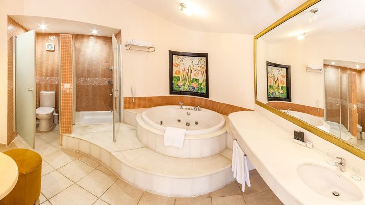 Club Jacuzzi | Enredada dedans Enredada Hotel Club Jacuzzi | Enredada dedans Enredada Hotel