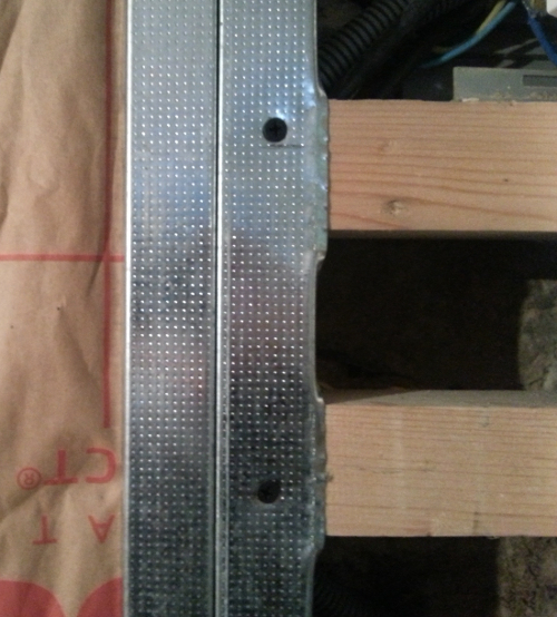 Comment Assurer La Fixation D'Une Lourde Charge Dans Une serapportantà Comment Deplacer Meuble Lourd