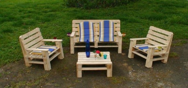 Comment Fabriquer Son Salon De Jardin En Palettes En Bois dedans Salon Jardin Palette Comment Fabriquer Son Salon De Jardin En Palettes En Bois dedans Salon Jardin Palette