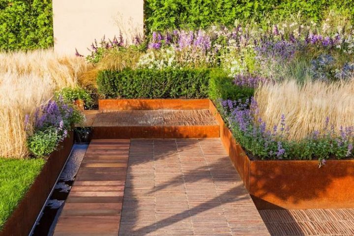 Comment L’acier Corten Valorise-T-Il L’ Aménagement intérieur Bordure Jardin Acier Corten