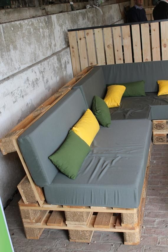 Construire Un Salon De Jardin En Bois De Palette | Salon tout Salon Jardin Palette Construire Un Salon De Jardin En Bois De Palette | Salon tout Salon Jardin Palette