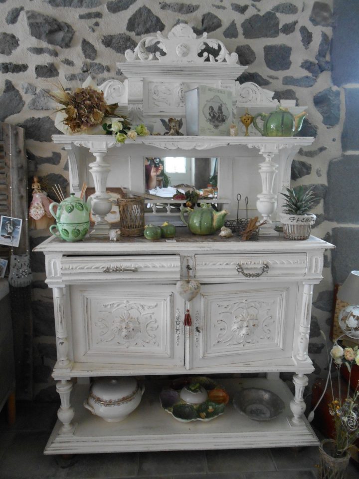 Desserte Henri Ii, Repeinte En Blanc. | Meuble Deco serapportantà Meuble Ancien Repeint Desserte Henri Ii, Repeinte En Blanc. | Meuble Deco serapportantà Meuble Ancien Repeint