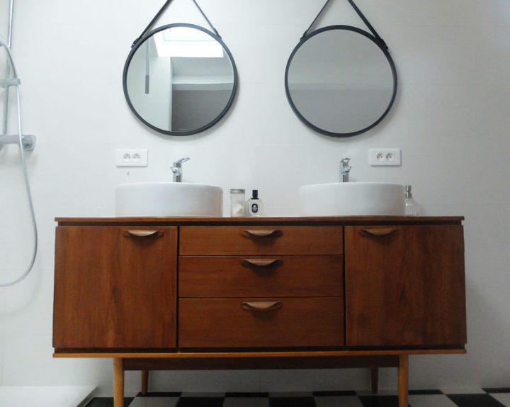 Diy : Transformer Une Enfilade En Meuble Vasque | Madame destiné Site De Don De Meuble Diy : Transformer Une Enfilade En Meuble Vasque | Madame destiné Site De Don De Meuble