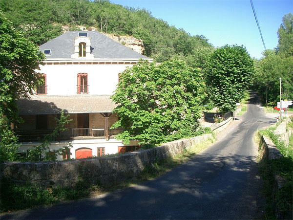 Domaine De Moulibez – Gite De Groupe Aveyron 180 Couchages serapportantà Gite De Groupe Aveyron