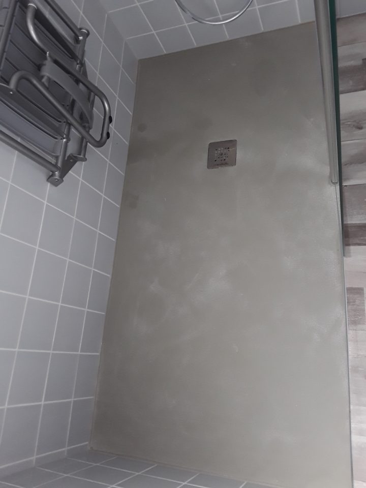 Douche À L'Italienne Pour Personnes Agées – Dun Sur Auron intérieur Douche À L'Italienne Pour Personnes Agée Douche À L'Italienne Pour Personnes Agées – Dun Sur Auron intérieur Douche À L'Italienne Pour Personnes Agée
