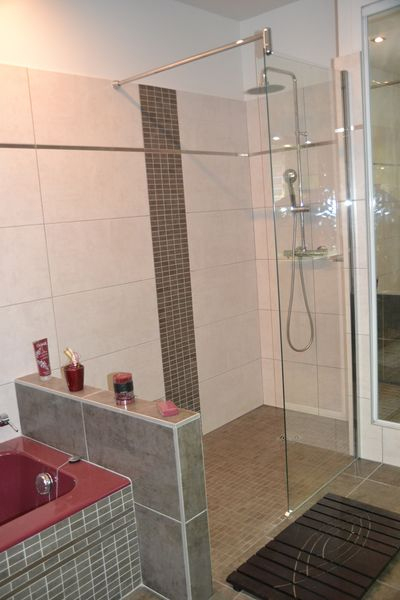 Douche À L'Italienne ~~ Rénovation Salle De Bain Nîmes dedans Dimensions Douche À L'Italienne Douche À L'Italienne ~~ Rénovation Salle De Bain Nîmes dedans Dimensions Douche À L'Italienne