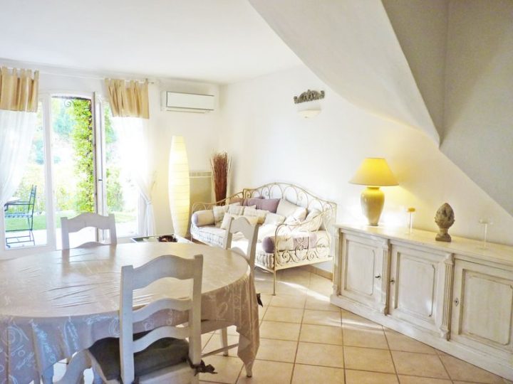 Épinglé Par Jason Smith Realtor Sur Propiétés Golf Et avec Jason Smith Immobilier Pont Royal Épinglé Par Jason Smith Realtor Sur Propiétés Golf Et avec Jason Smith Immobilier Pont Royal