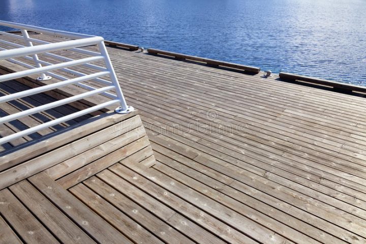 Flor Photos Stock – Téléchargez 8,152 Photos Libres De Droits tout Piscine Bois Laranja