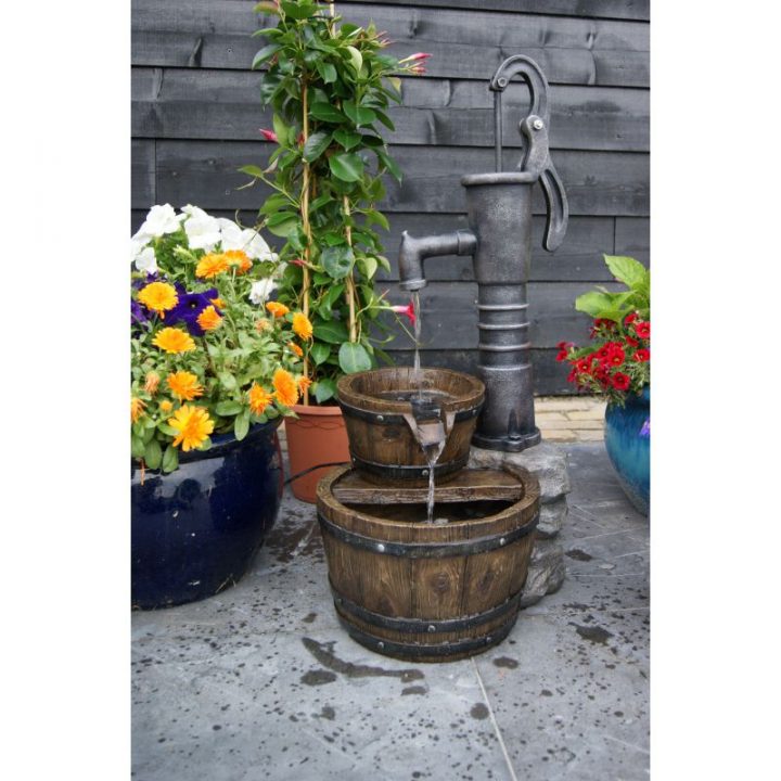 Fontaine De Jardin Las Vegas Ubbink Forme De Tonneau Avec encequiconcerne Fontaine De Jardin