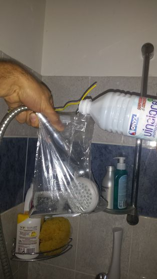 Fuite Pommeau De Douche, Comment Le Réparer encequiconcerne Comment Changer Pommeau De Douche