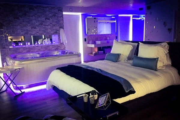 Hotel Chambre Jacuzzi Privatif | Greenacres Stud à Hôtel Avec Jacuzzi Privatif Luxembourg