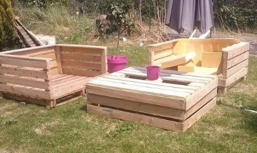 Idées Déco : Des Salons De Jardin En Bois De Palettes avec Salon Jardin Palette Idées Déco : Des Salons De Jardin En Bois De Palettes avec Salon Jardin Palette