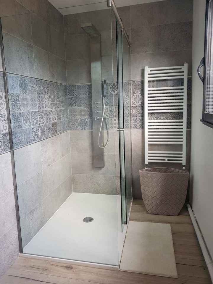 La Douche De Nini77100 + 11 Autres Photos – Les Photos De concernant Salle D'Eau 2M2 La Douche De Nini77100 + 11 Autres Photos – Les Photos De concernant Salle D'Eau 2M2