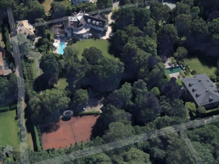 La Maison De Johnny Hallyday Cambriolée À Marne-La destiné La Coquette De La Rit