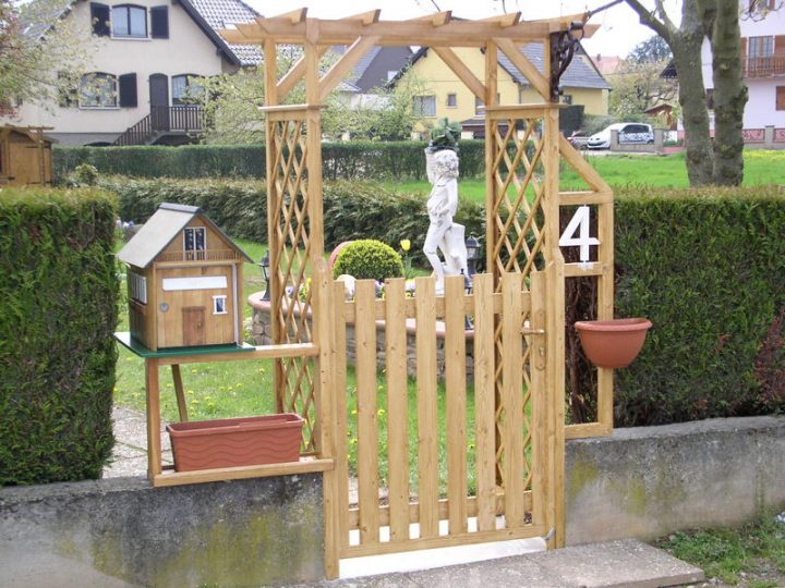 Le Portillon De Jardin – Patrick Jagot Création avec Portillon De Jardin Le Portillon De Jardin – Patrick Jagot Création avec Portillon De Jardin