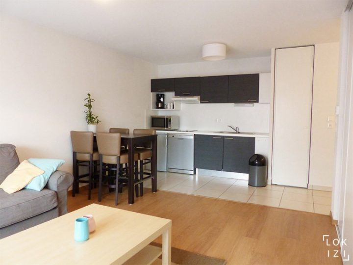 Location Appartement Meublé 2 Pièces 42M² (Bordeaux) Par encequiconcerne Location Appartement Meublé Bordeaux
