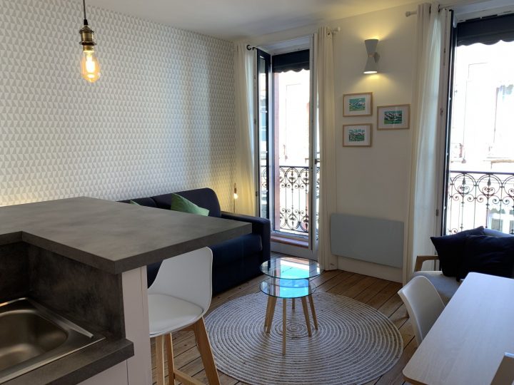 Location Toulouse, Quartier Chalet, Studio Meublé 19 M² intérieur Studio Meublé Toulouse Location Toulouse, Quartier Chalet, Studio Meublé 19 M² intérieur Studio Meublé Toulouse