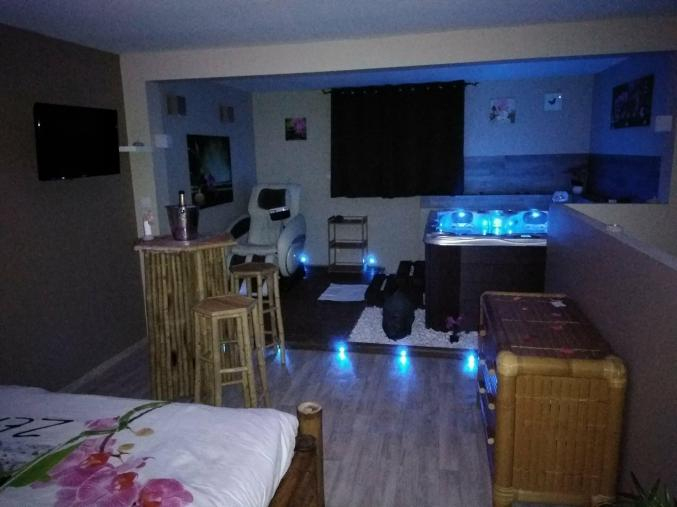 Locations Mais./Appart. Location Chambre D'Hôte Avec concernant Jacuzzi Privatif Rhone Alpes