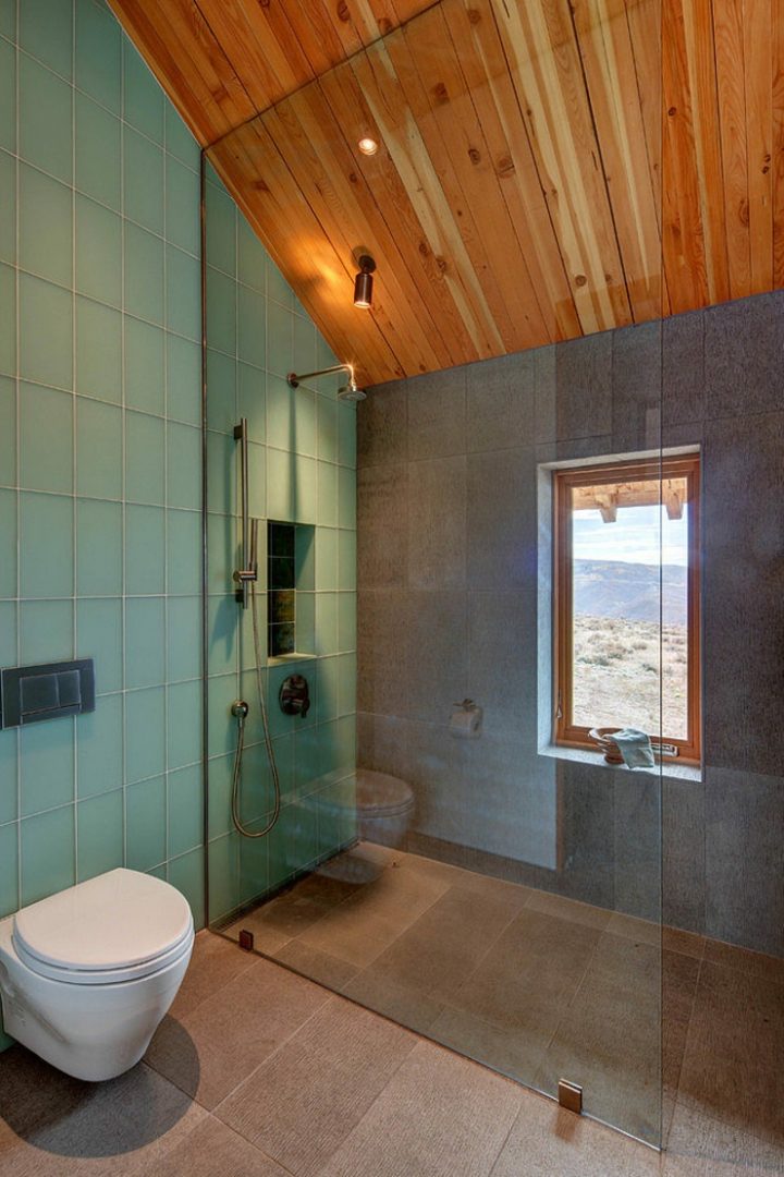 Maison En Bois Au Cœur De La Forêt Hantée | Vivons Maison destiné Lambri Salle De Bain Maison En Bois Au Cœur De La Forêt Hantée | Vivons Maison destiné Lambri Salle De Bain