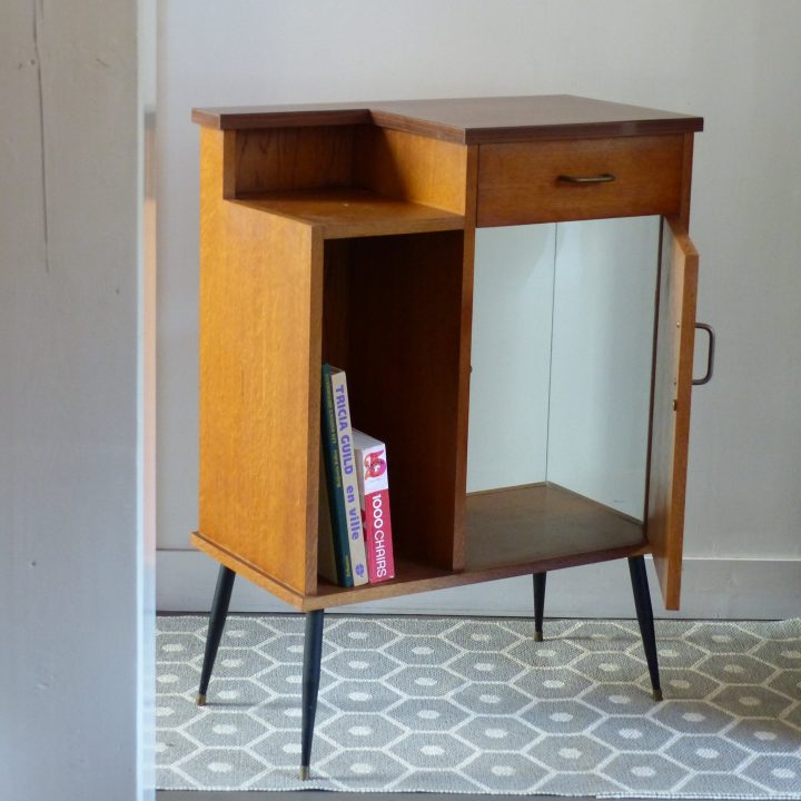 Meuble Années 50 – Lignedebrocante Brocante En Ligne Chine pour Meuble Année 50