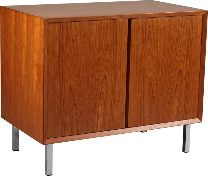 Meuble Bas Danois En Placage De Teck Avec Deux Portes destiné Meuble Danois