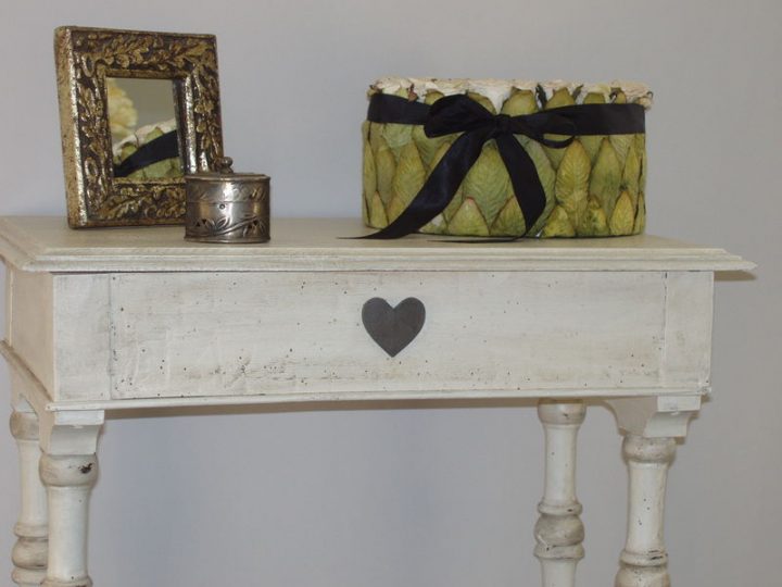 Meuble Blanc Patine Grise – Les 400 Coups De Virginie pour Meuble Patiné Blanc Meuble Blanc Patine Grise – Les 400 Coups De Virginie pour Meuble Patiné Blanc