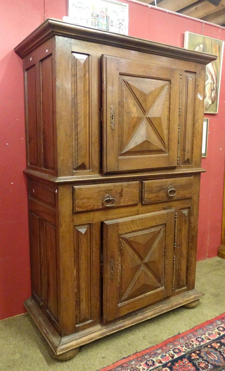 Meuble : Homme Debout Périgourdin En Noyer 18Es destiné Homme Debout Meuble Meuble : Homme Debout Périgourdin En Noyer 18Es destiné Homme Debout Meuble