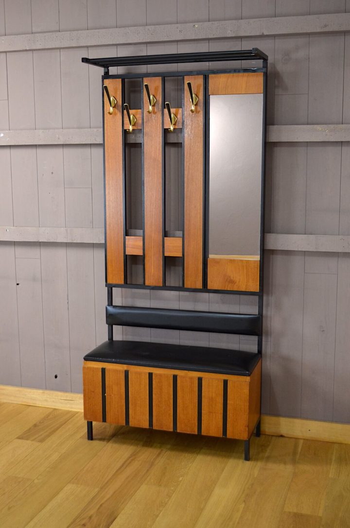 Meuble Vestiaire Vintage Design Scandinave En Teck 1960 encequiconcerne Meubles Scandinaves Vintage