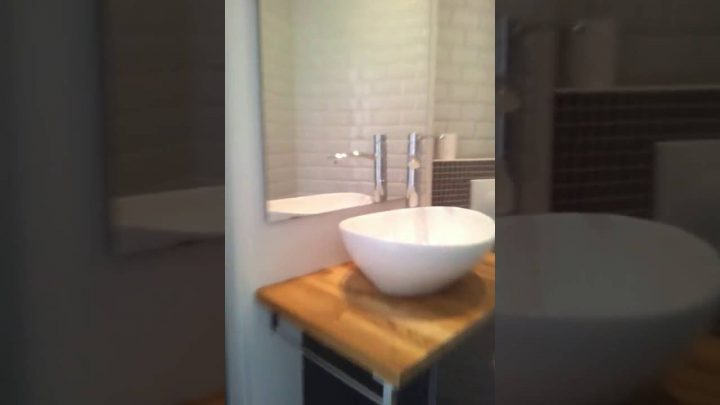 Mini Salle De Bain – Plus Petite Salle D'Eau Du Monde! 1 tout Salle De Bain De 2M2 Mini Salle De Bain – Plus Petite Salle D'Eau Du Monde! 1 tout Salle De Bain De 2M2