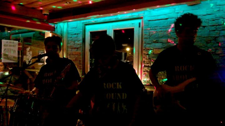 Morillon Au Bar Le Bon Coin, Concert Rock Around, 2017 04 serapportantà Le Bon Coin