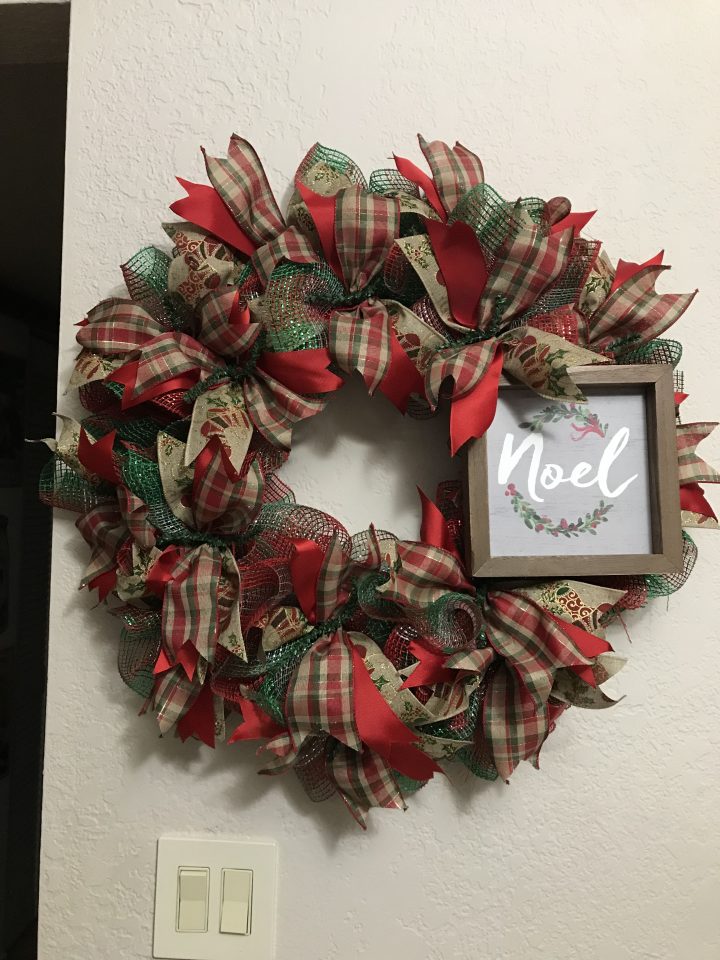Pin By Angie Gilman-Toyooka On Wreaths | Christmas Wreaths dedans Flair Plaisir