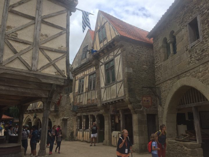 Puy Du Fou Review – Everything You Need To Know About à Fou Wifi