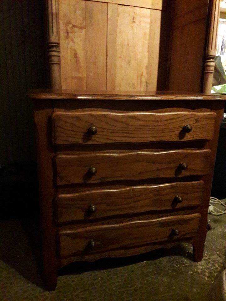 Repeindre Des Volets En Bois Sans Décaper Unique Ment à Repeindre Un Meuble En Bois Vernis Repeindre Des Volets En Bois Sans Décaper Unique Ment à Repeindre Un Meuble En Bois Vernis