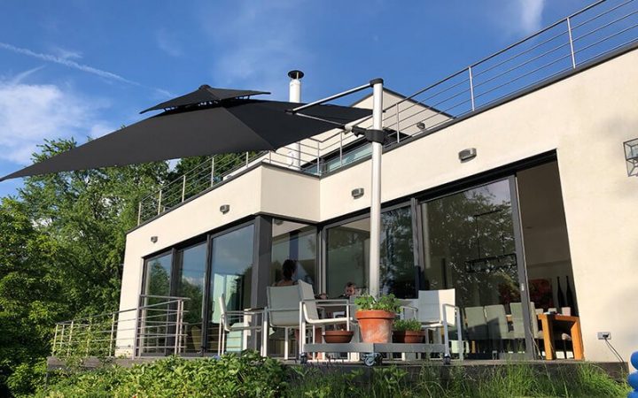 Solero® Fratello Pro | Tilting Cantilever Parasol | 300X300 Cm tout Solero Palestro Pro Solero® Fratello Pro | Tilting Cantilever Parasol | 300X300 Cm tout Solero Palestro Pro
