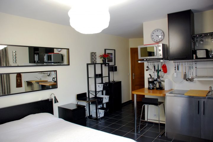 Studio Edelweiss : Studio Meublé 19,5 M2 À Louer tout Location Meublé Versailles Studio Edelweiss : Studio Meublé 19,5 M2 À Louer tout Location Meublé Versailles