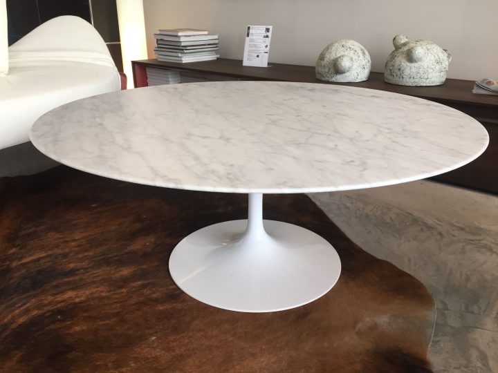 Table Ronde Basse – Knoll Design Saarinen Plateau : Marbre encequiconcerne Table Salle A Manger En Marbre Blanc