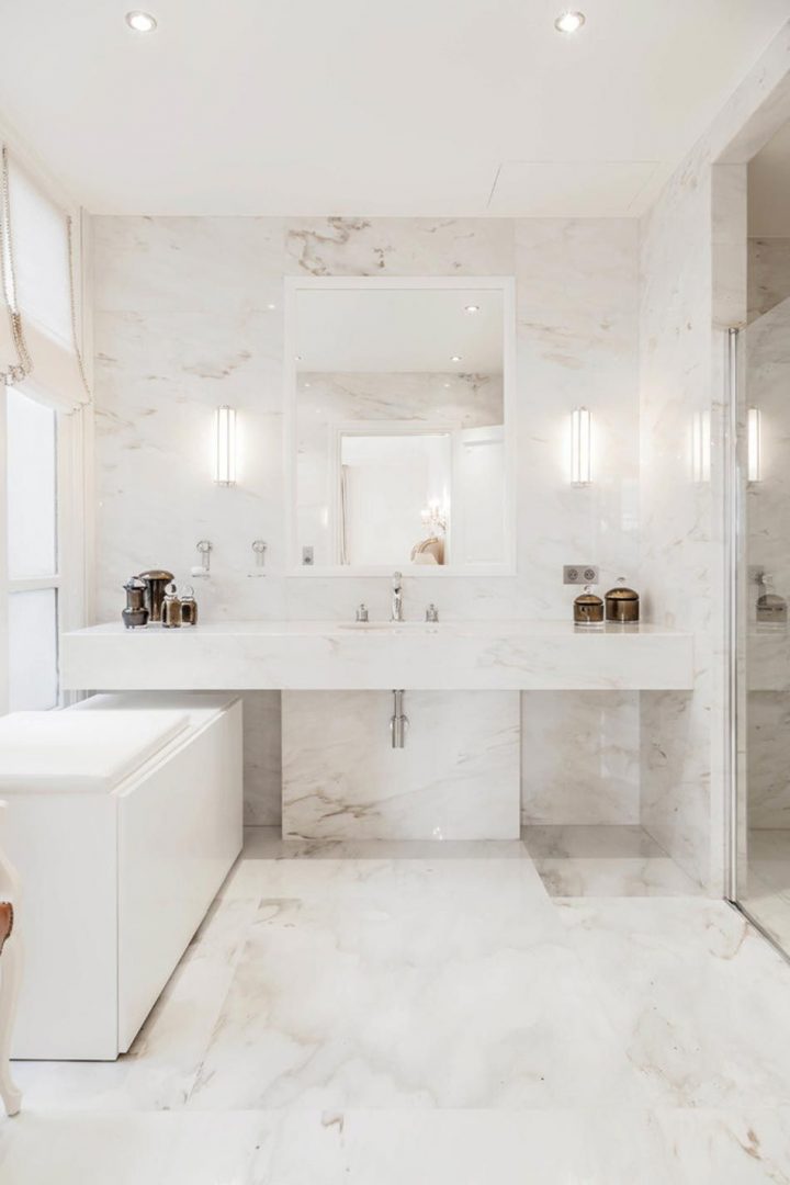 White Marble Bathroom To Display A Timeless Class | White pour Salle De Bain De 2M2 White Marble Bathroom To Display A Timeless Class | White pour Salle De Bain De 2M2
