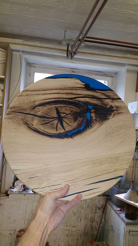 Wood And Resin Furniture Project : Volis By Atelier concernant Table Bois Resine Wood And Resin Furniture Project : Volis By Atelier concernant Table Bois Resine