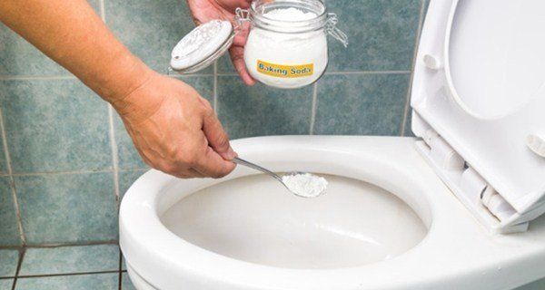 Apprenez À Utiliser Le Bicarbonate De Soude Pour Que Vos intérieur Comment Nettoyer Des Toilettes