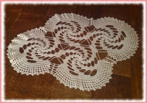 Barbarella Fait Du Crochet: Septembre 2015 encequiconcerne Chemin De Table Au Crochet