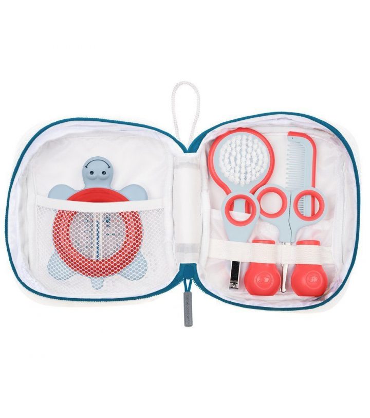 Bébé Confort Set Trousse De Toilette Marine Pour Bébé encequiconcerne Nécessaire De Toilette Bébé