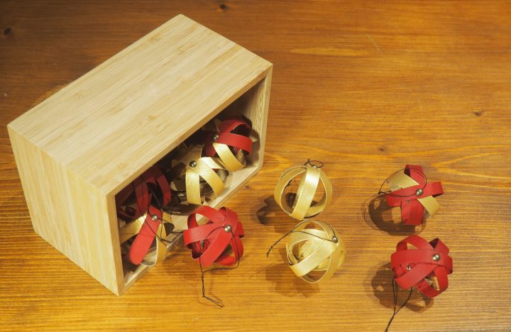 Bricolage Noël : Boules De Noël Avec Rouleaux De Papier avec Decoration De Noel Avec Rouleau Papier Toilette