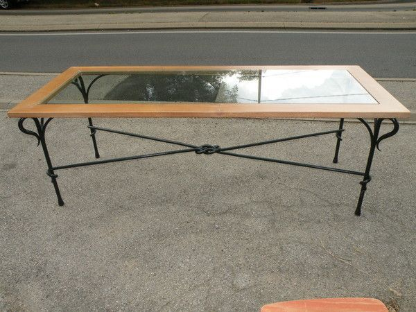 Brocante A Lyon pour Table Salle A Manger Bois Et Fer