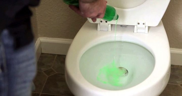 Ça C'Est Vraiment Génial! Du Simple Produit À Vaisselle tout Comment Deboucher Les Toilette Ça C'Est Vraiment Génial! Du Simple Produit À Vaisselle tout Comment Deboucher Les Toilette