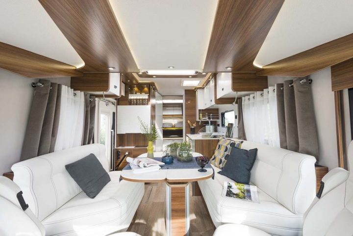 Camping-Cars Le Voyageur : Un Intérieur Au Service De intérieur Rideaux Interieur Pour Camping Car Camping-Cars Le Voyageur : Un Intérieur Au Service De intérieur Rideaux Interieur Pour Camping Car