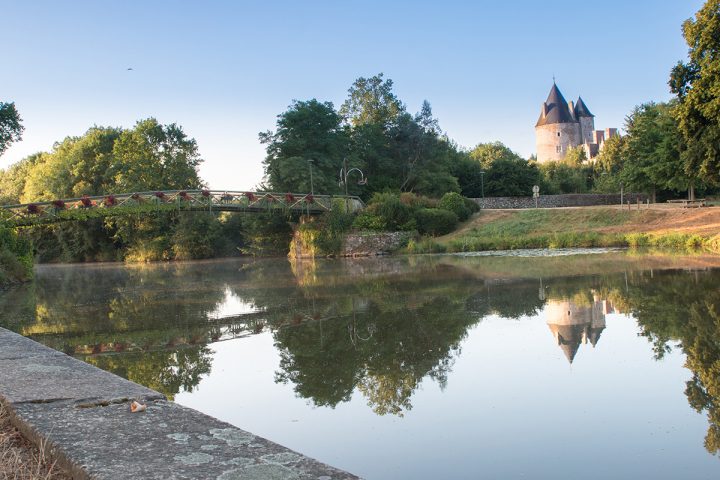Canal De Nantes À Brest À Vélo Entre Redon Et À Blain à Chemin De Halage Canal De Nantes À Brest