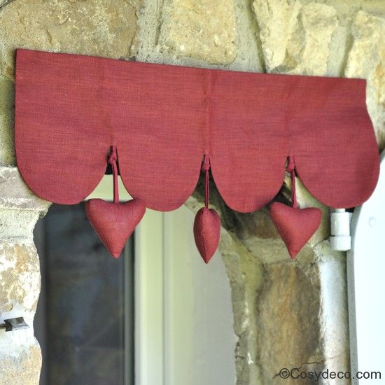 Cantonnière Coeurs Suspendus Rouge Décoration Cuisine avec Rideaux De Charme