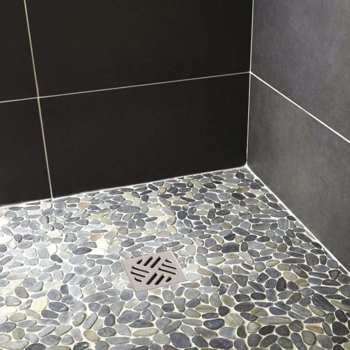 Carrelage Douche Italienne Point P Avec Tonnant Carrelage concernant Galet Douche Leroy Merlin