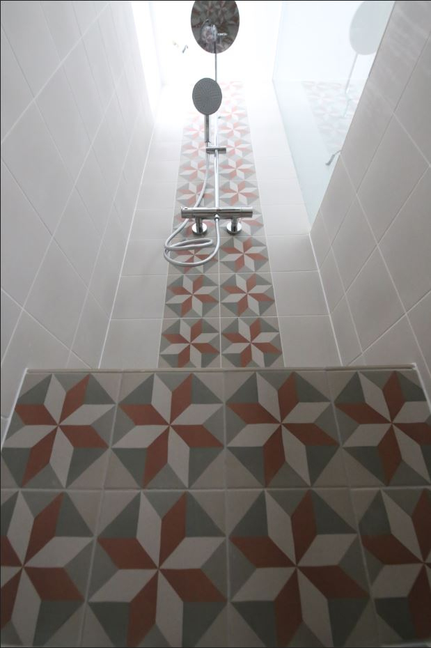 Carrelage Mural, Faïence Paris, Oise, Région Parisienne destiné Douche Autobronzante Paris 15